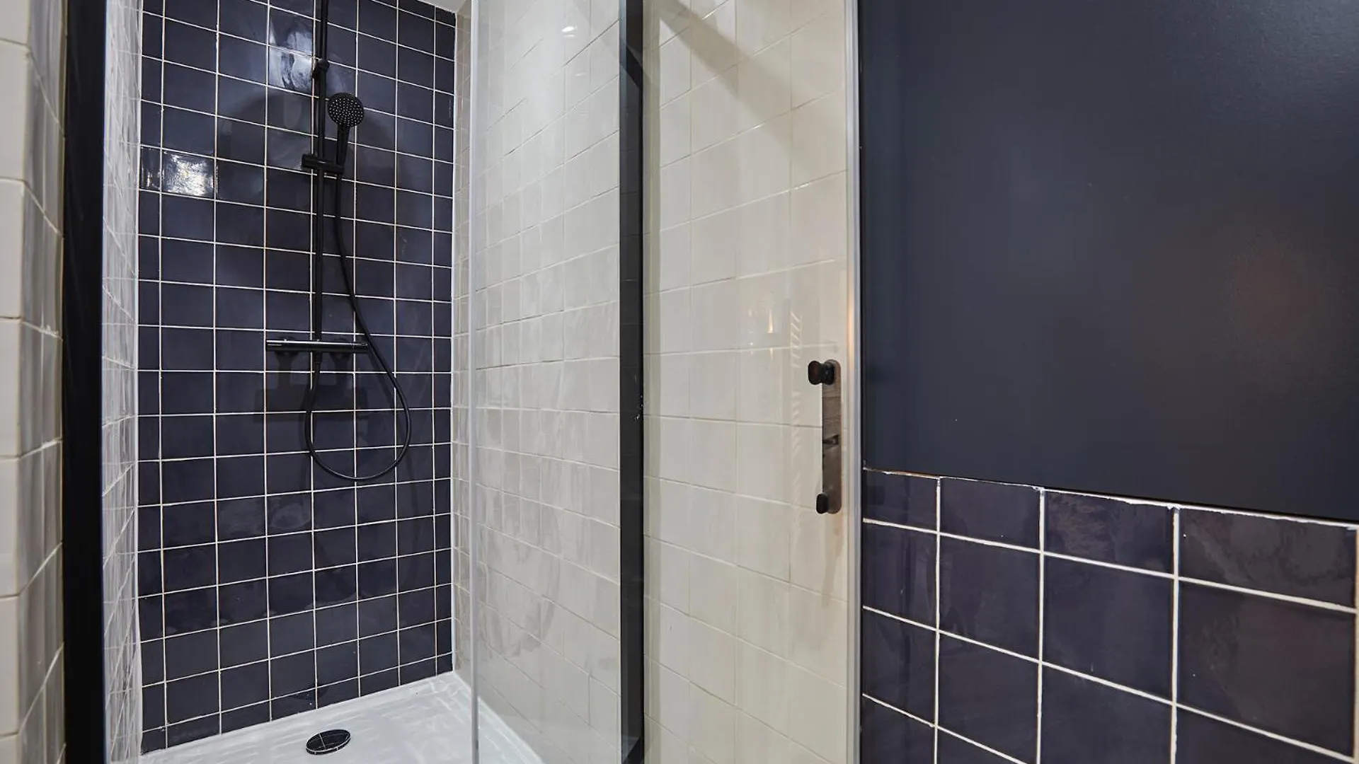 Apartment Paris Bois De Vincennes By Studio Prestige Francie